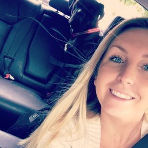 Meet your Posher, Devinn